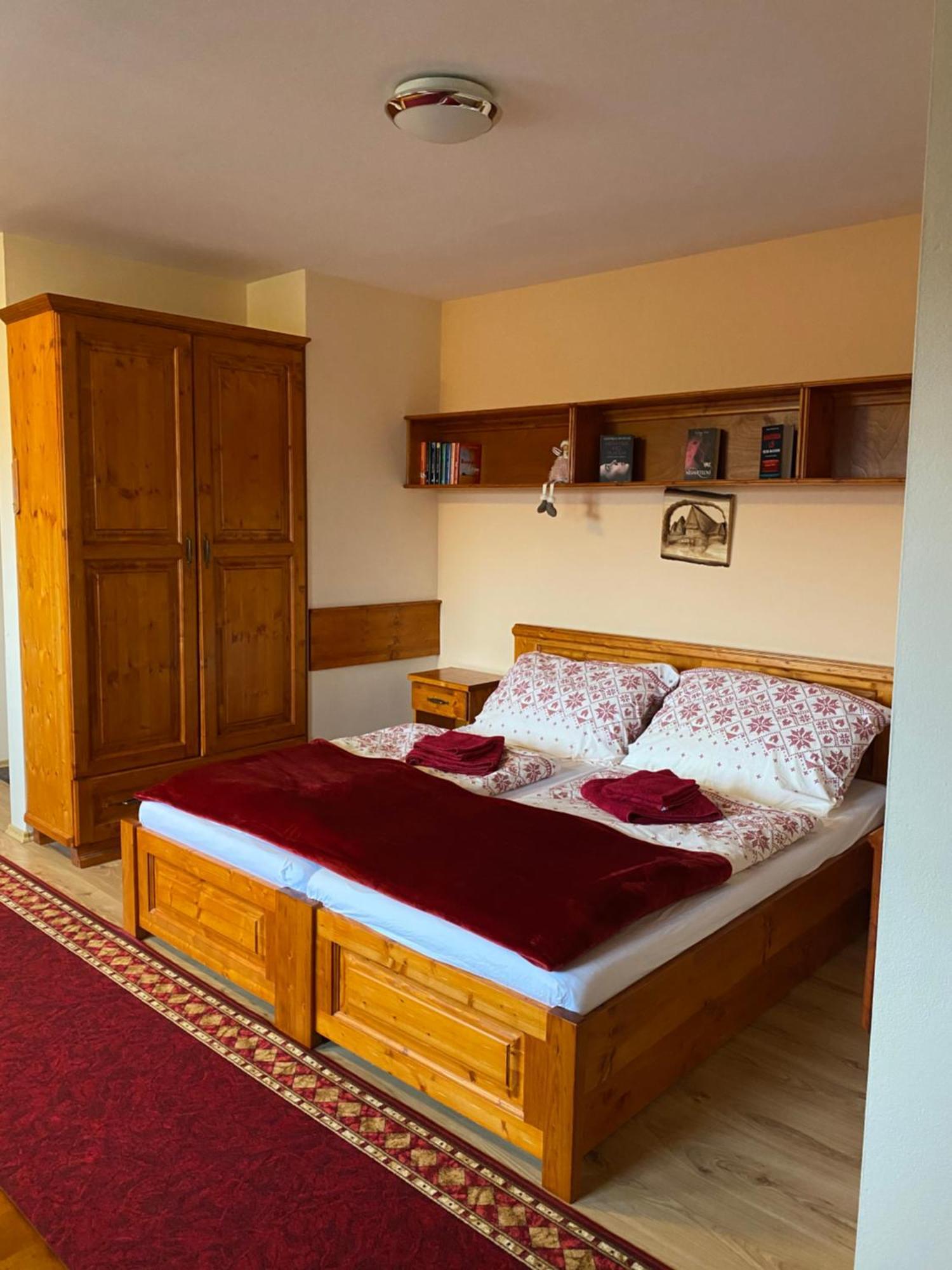 Apartman Dorian Besenova Bagian luar foto